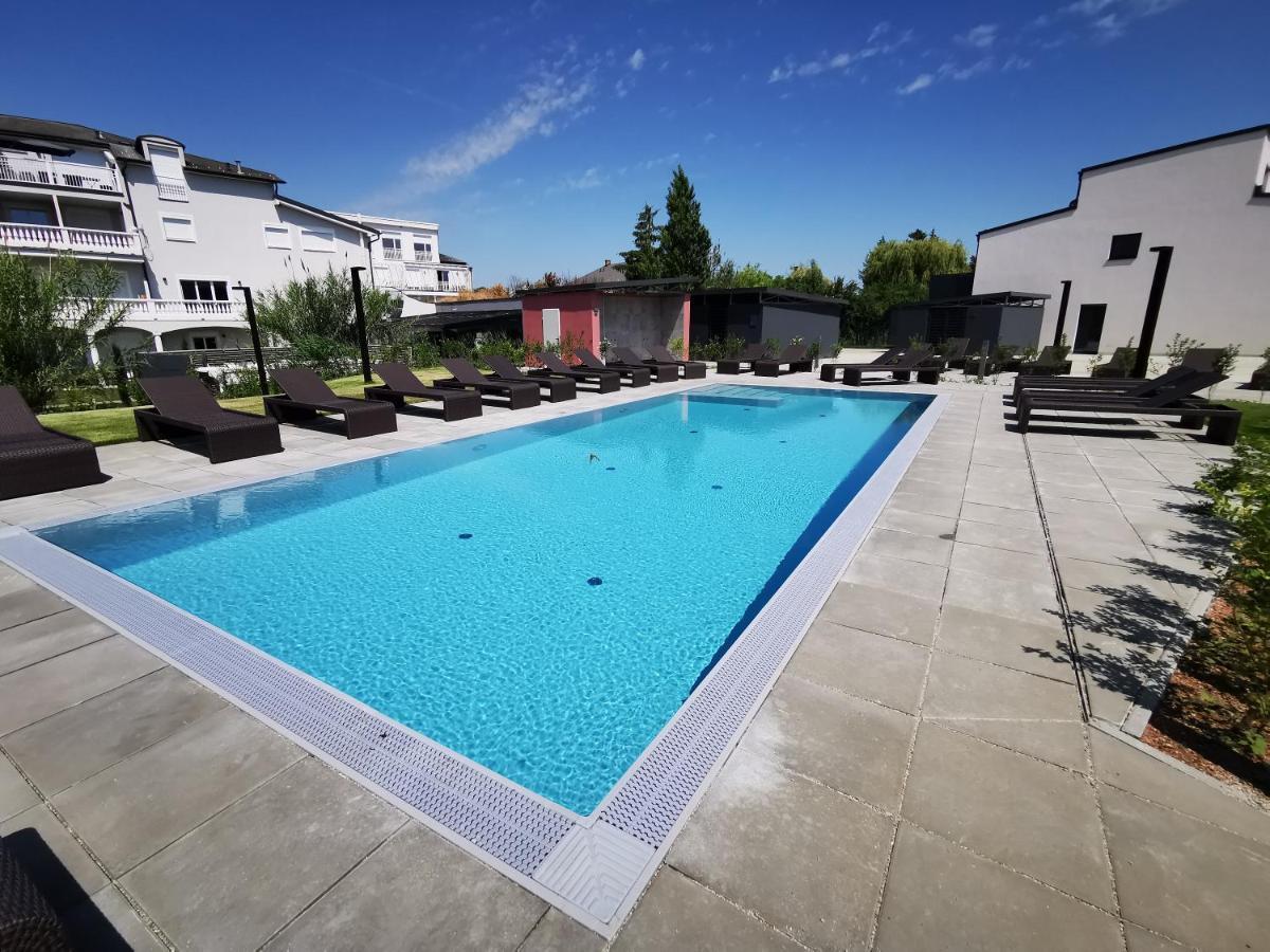 Spa Residenz Neusiedl Appartments Neusiedl am See Buitenkant foto